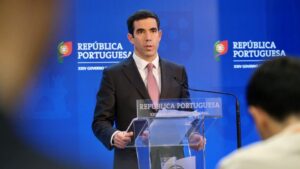 Portugal tightens citizenship law: Longer residency, new requirements